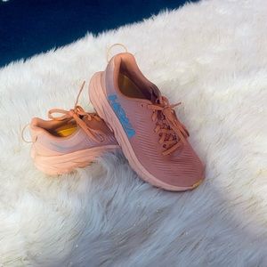 Hoka Rincon 3 sneakers